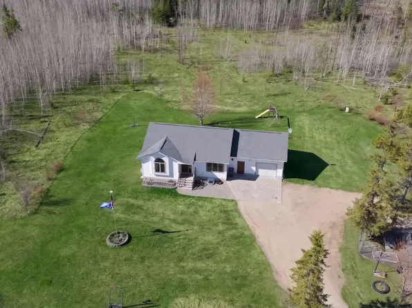 26238 White Spruce Dr, Bemidji, MN 56601