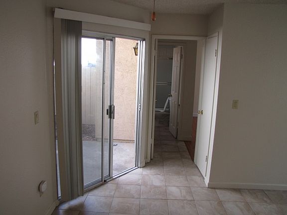 3rd image of 2315 N St APT 5