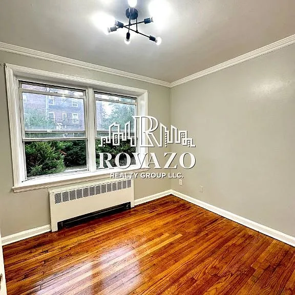 128-129 Chancellor Ave #B05 — Photo 5