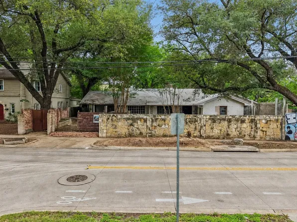 801 E 32nd St, Austin, TX 78705