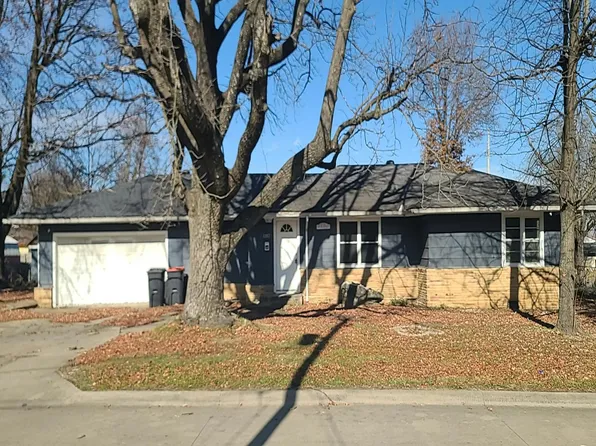 1202 Davis Ave, Springdale, AR 72764