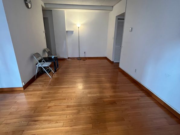 (undisclosed Address)