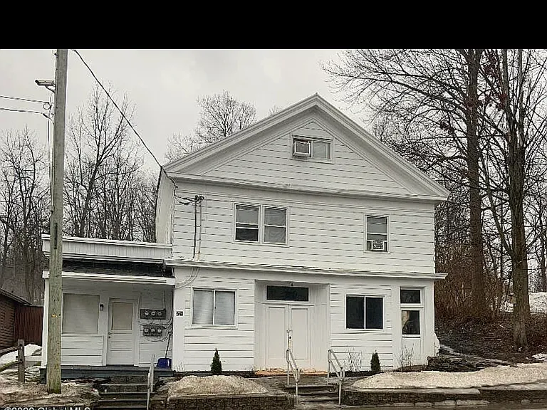 274 Main St #2 — Photo 3