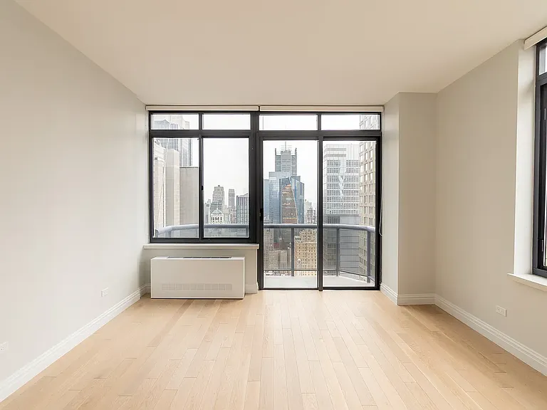 235 W 48th St #44C — Photo 5