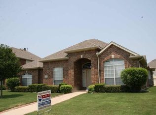 1508 Brewster Dr, Carrollton, TX 75010