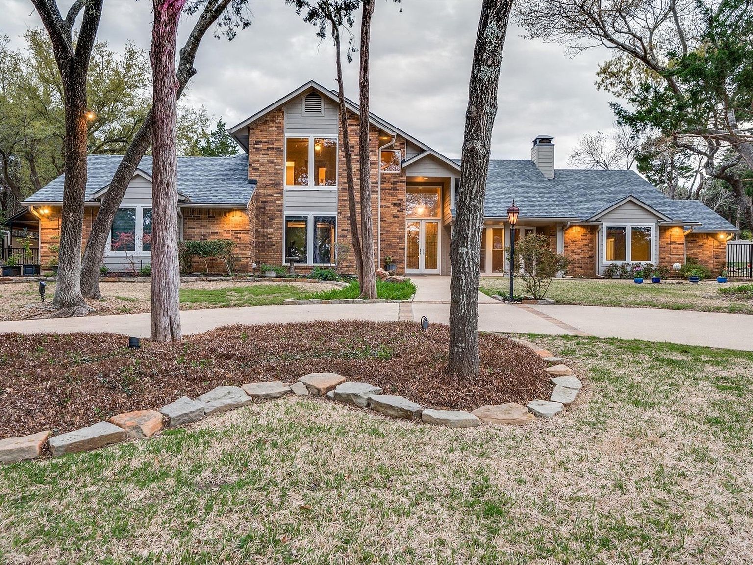 16 Summit Pl, Cedar Hill, TX 75104 | Zillow