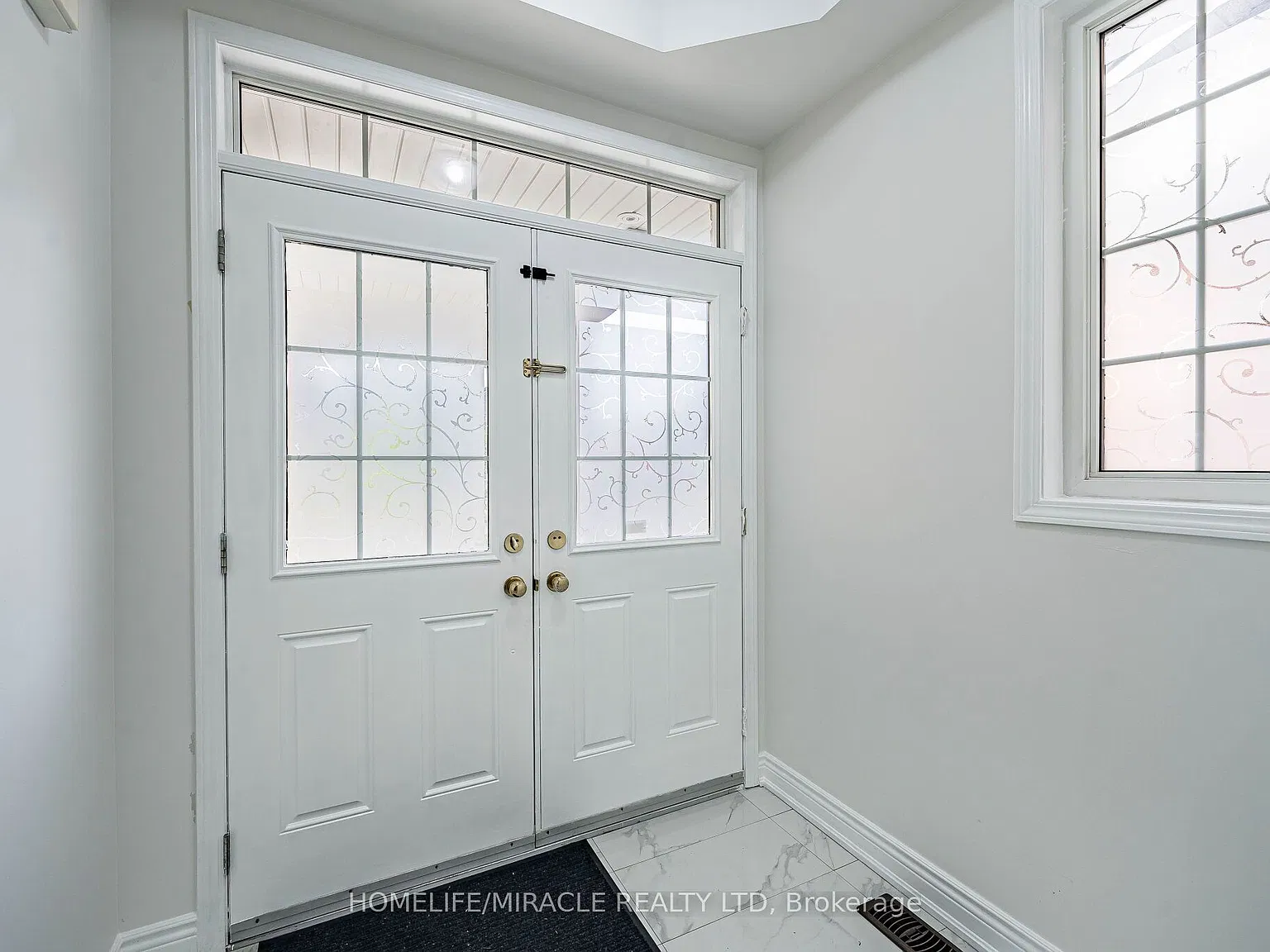 6 bed, $3,200 — Photo 4