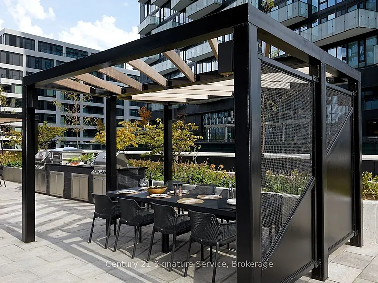470 Front St W #1203 — Photo 18