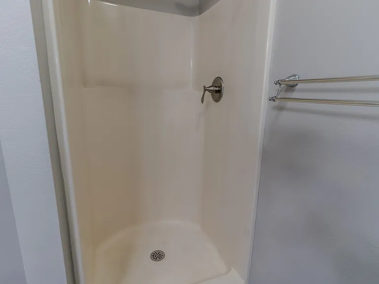 601 Riverine Dr #302 — Photo 11