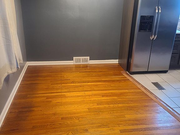 2nd image of 307 S Connecticut Ave