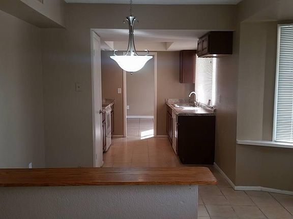 5th image of 9620 N 58th Ln