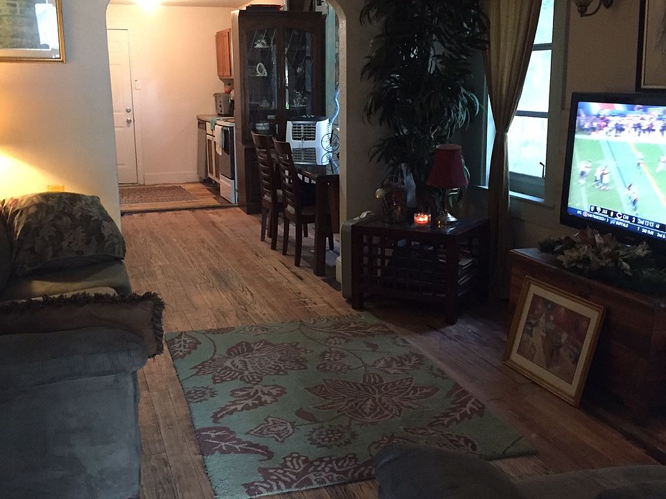 Open Den Dining Kitchen