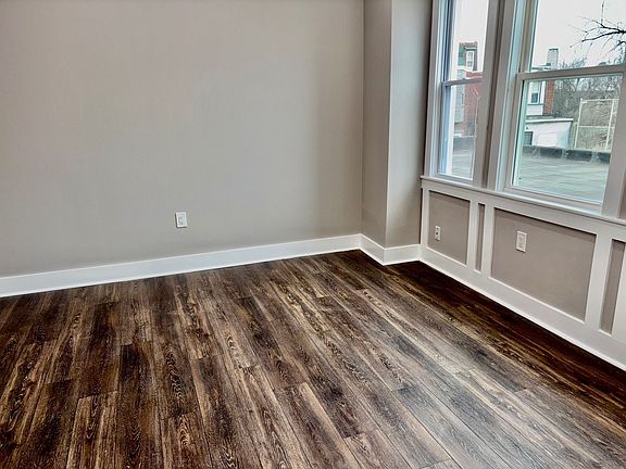 4th image of 34 S Yewdall St APT B
