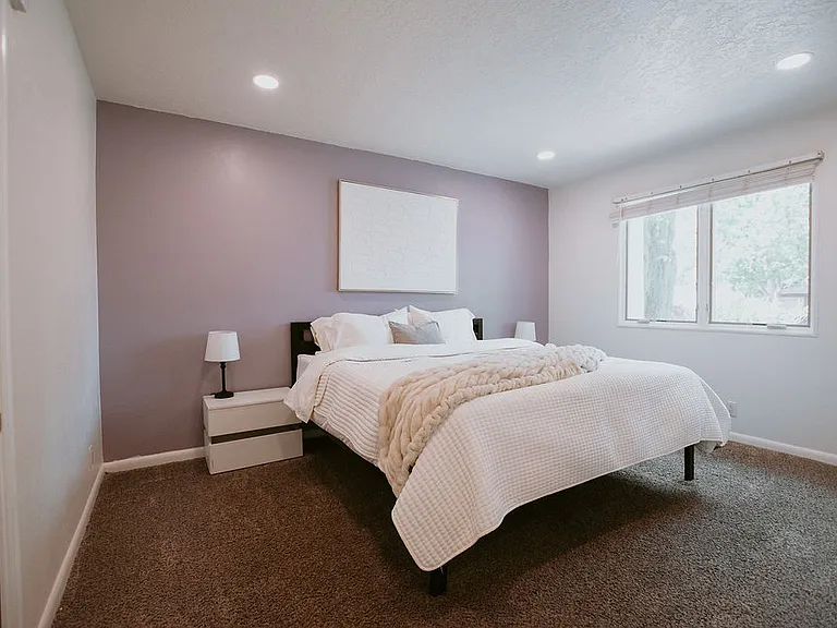 9514 Avenida Del Oso NE — Photo 37