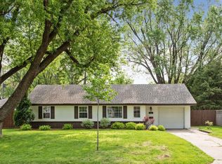 6227 Clinton Ave, Minneapolis, MN 55423