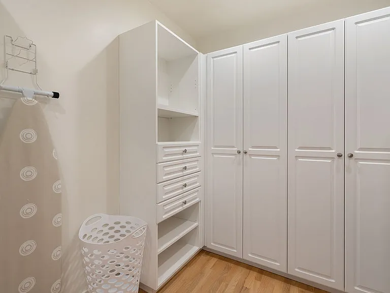 2701 Jalmia Dr — Photo 30