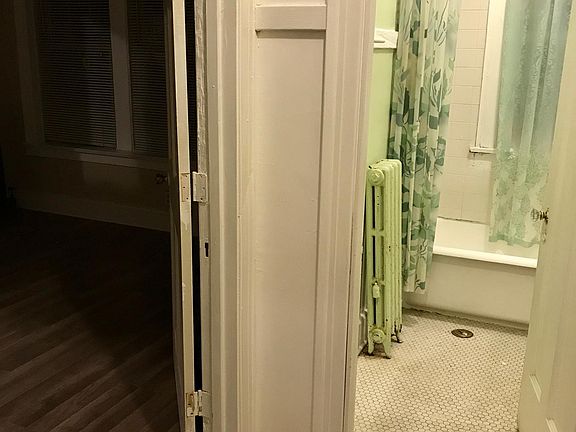5th image of 212 S 5th Ave APT A3