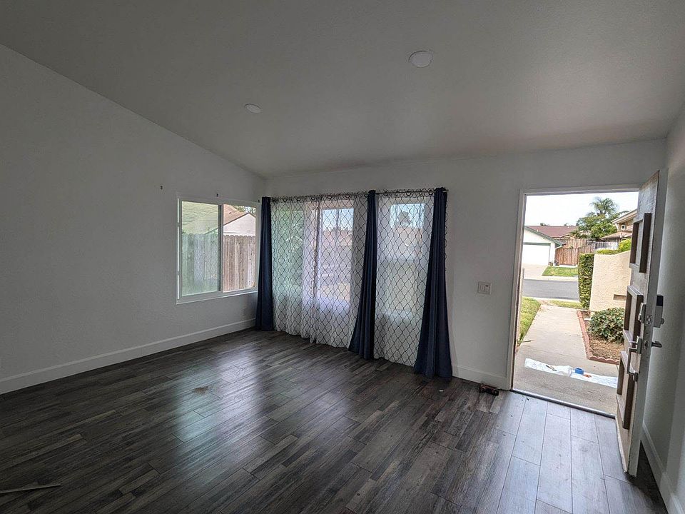 1st image of 1808 Harvest Ln