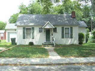 411 Brown Ave, Hopewell, VA 23860