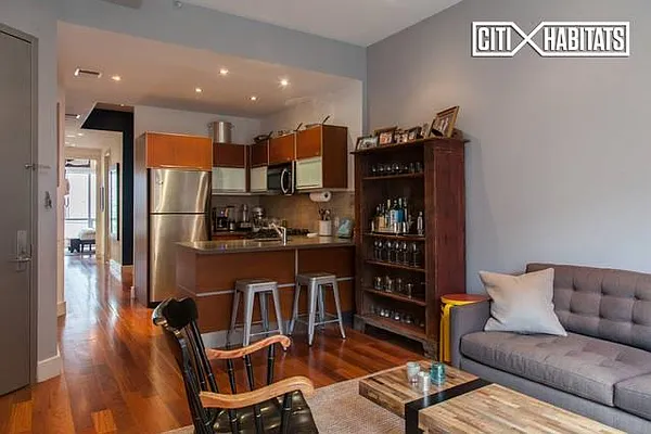 Rented by Citi Habitats | media 7