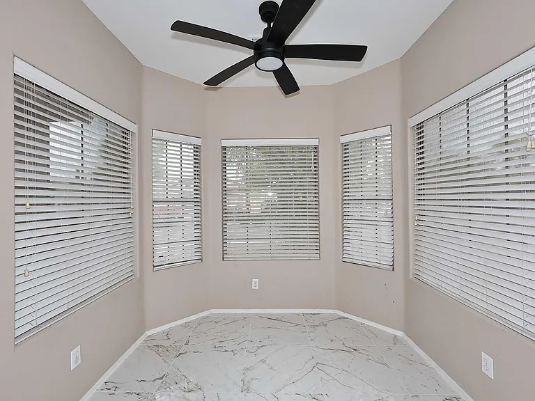 36950 W Mondragone Ln — Photo 5
