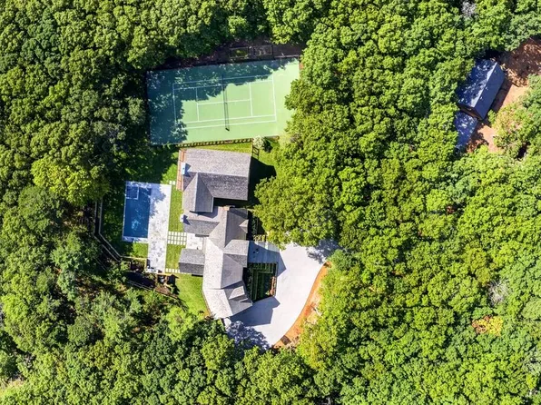 560 Little Noyack Path, Water Mill, NY 11976