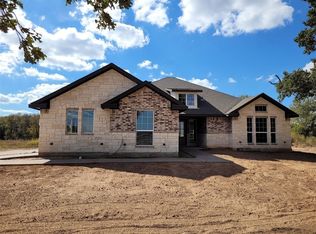 647 Mesquite Tree Rd, Lacy Lakeview, TX 76705