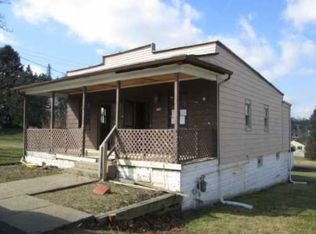 134 Speer St, Mc Kees Rocks, PA 15136
