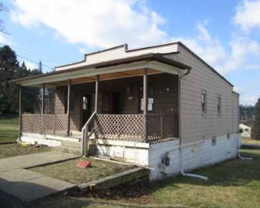 134 Speer St, Mc Kees Rocks, PA, 15136