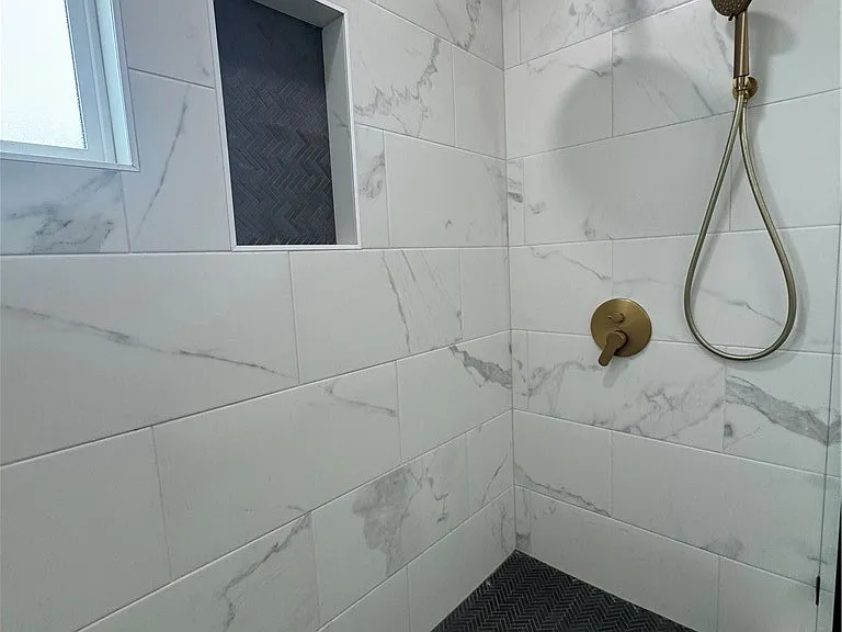 380 Mira Loma Pl — Photo 14