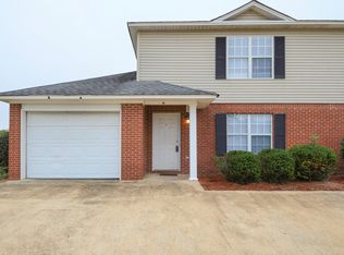 60 Dumbarton Rd, Starkville, MS 39759