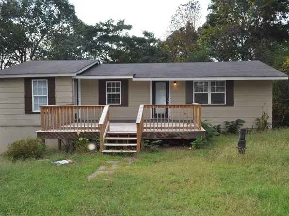 1447 Gilbert Ln, Warrior, AL 35180