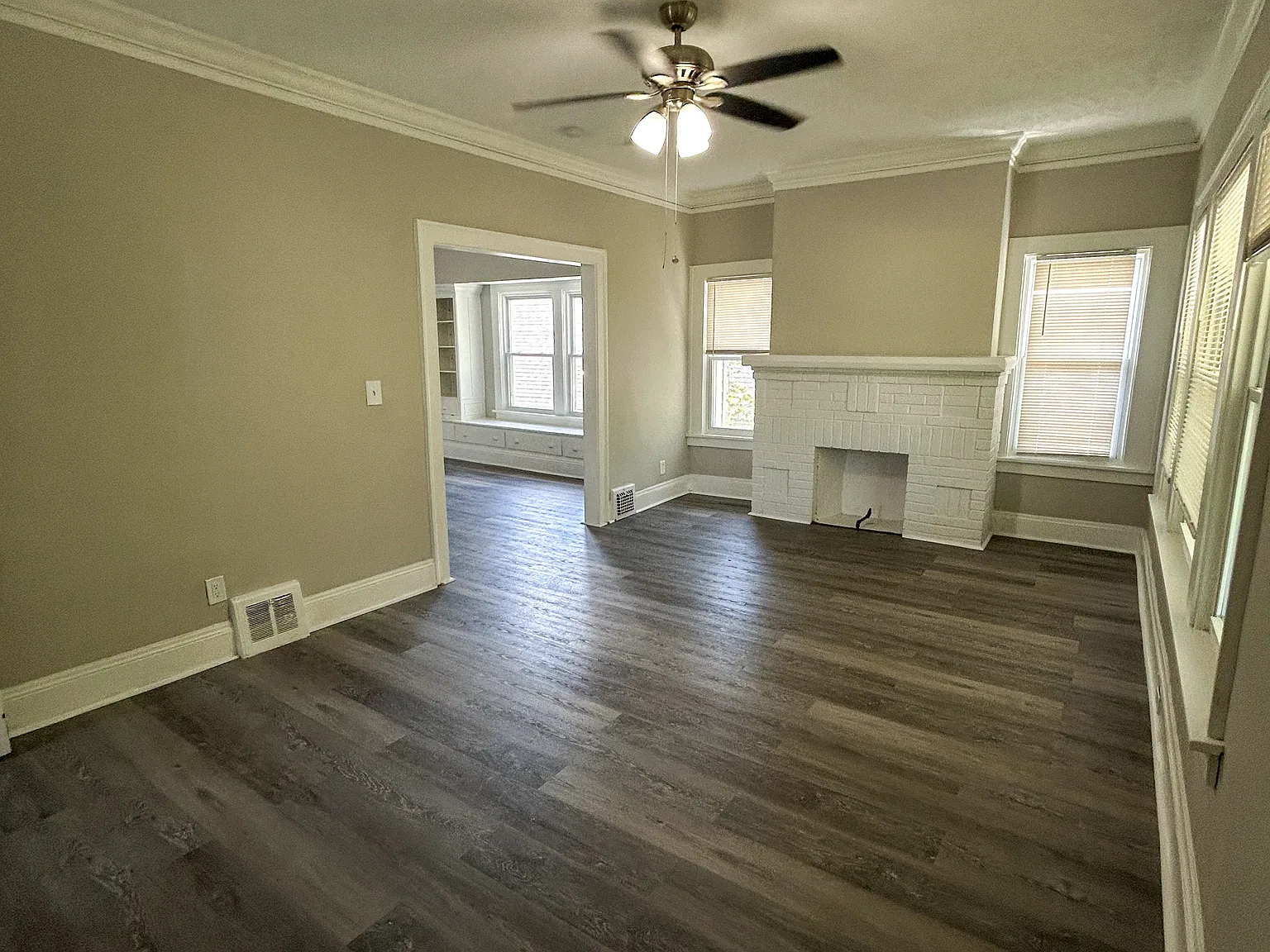 2 bed, 2084 sqft, $1,250 — Photo 2