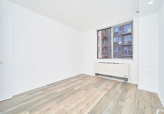 4th image of 167 Eldridge St APT 7B