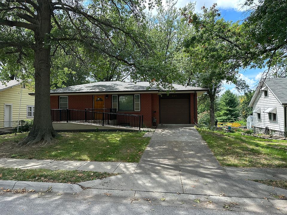 1st image of 647 S 55th St