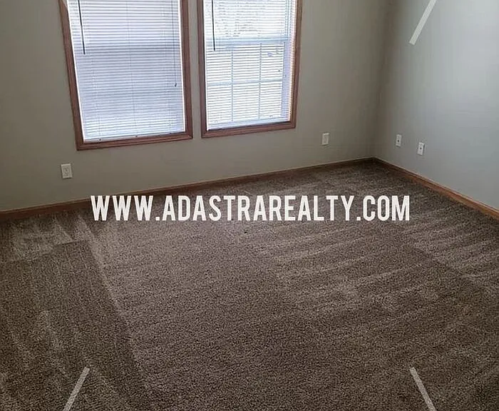 704 Meadow Ct #A — Photo 8