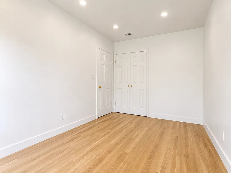 1710 Newkirk Ave #3A — Photo 3