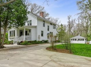 6510 Hillside Rd, Crystal Lake, IL 60012