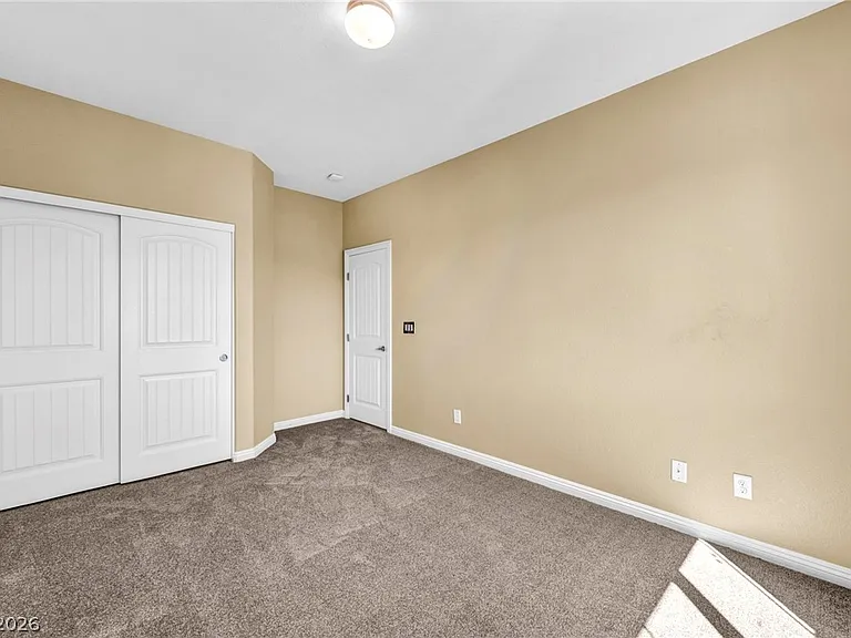6049 Paddleboat St — Photo 29