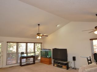 209-14 Lindley Rd, Greensboro, NC 27410