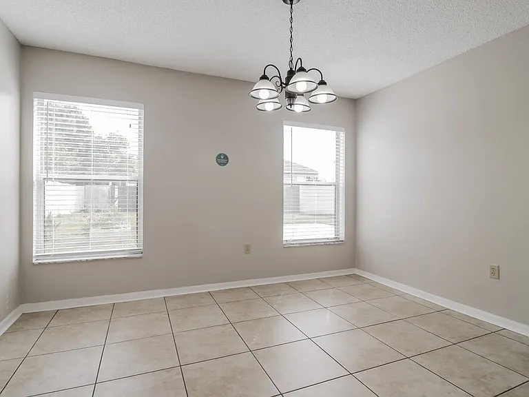 11904 Atlin Dr — Photo 6