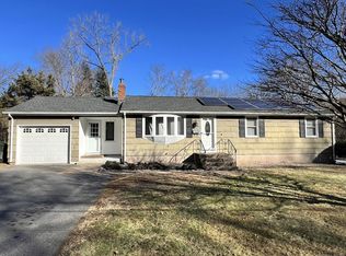 439 Pleasant Valley Rd, Rocky Hill, CT 06067