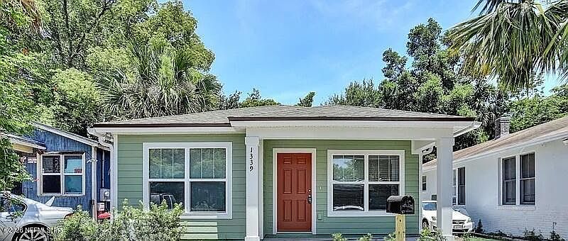 1st image of 1339 HART Street