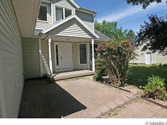 2nd image of 127 Hale Haven Dr