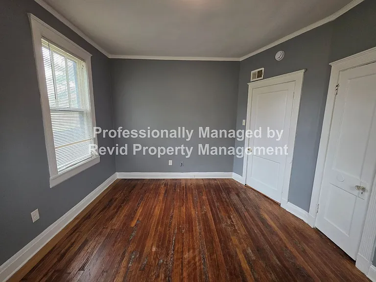 220 S. Cleveland St — Photo 47