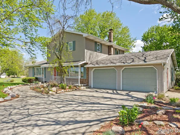 2097 10th St, Martin, MI 49070