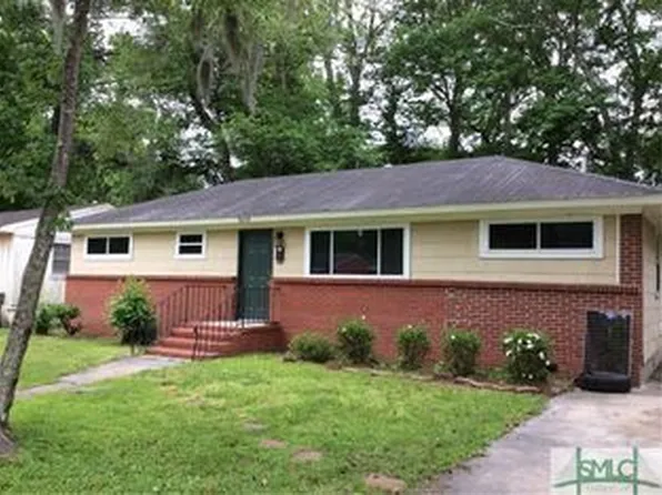 2435 E 39th St, Savannah, GA 31404