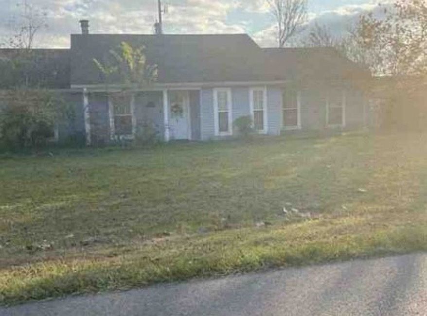 1st image of 37417 Southwood Village Ave