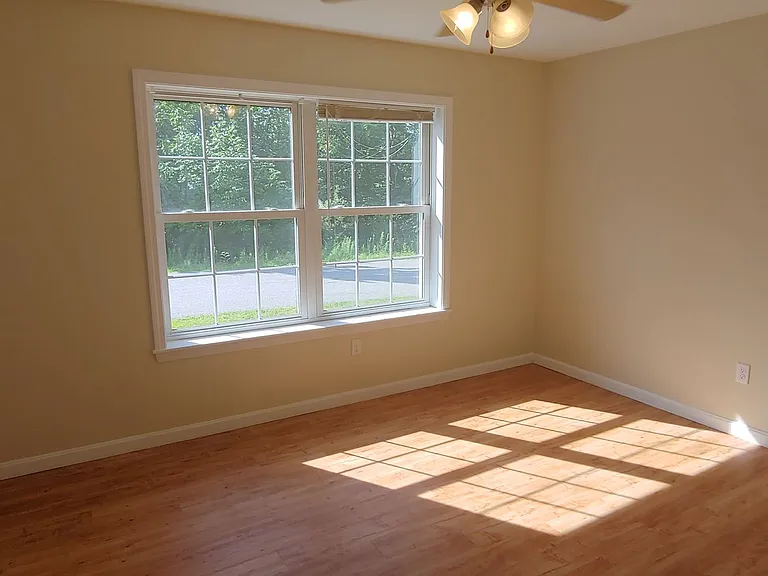 3823 Union St — Photo 14