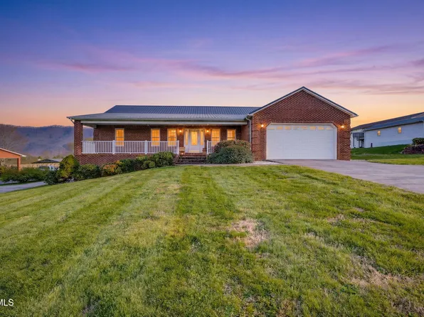 300 Riverview Dr, Church Hill, TN 37642